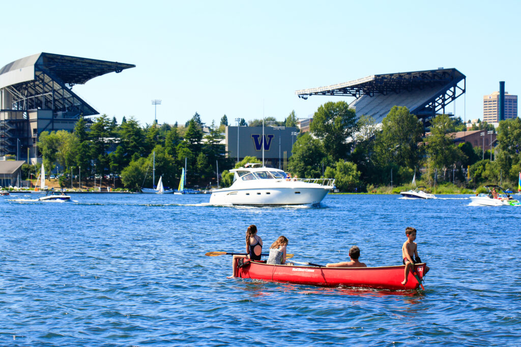 Husky Stadium - Tailgating Destinations